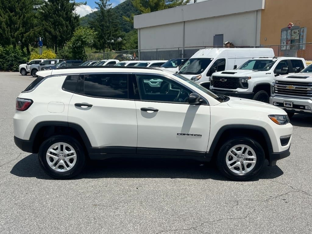 Certified 2020 Jeep Compass Sport with VIN 3C4NJDAB6LT137901 for sale in Henderson, NC